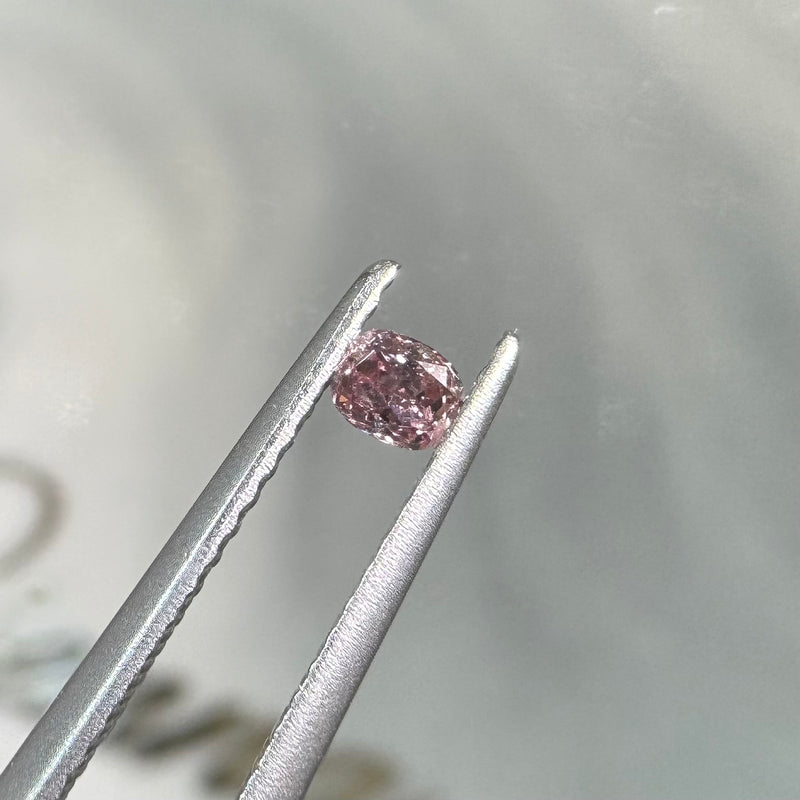 天然無証粉紫鑽0.12ct 2.63x3.33x1.89mm