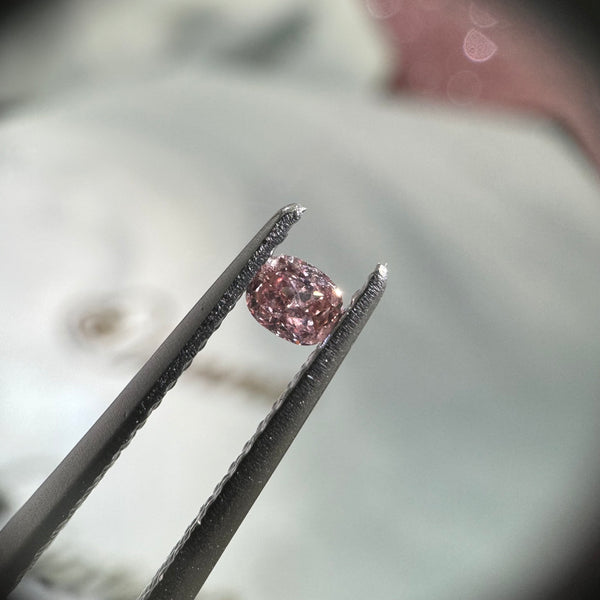 天然無証粉紫鑽0.12ct 2.63x3.33x1.89mm